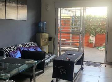 PH · 45m² · 3 Ambientes · 1 Cochera · PH - Munro - Oeste