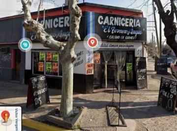 Local comercial · 400m² · Local en Venta en Pilar, G. B. a. Zona Norte, Argentina