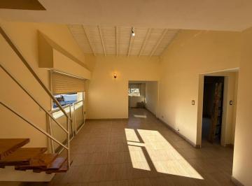 PH · 70m² · 3 Ambientes · PH en Perfecto Estado con Terraza Compartida