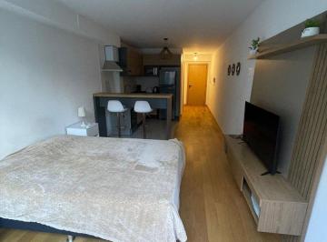 Departamento · 26m² · 1 Ambiente · Alquiler Monoambiente Amueblado C/patio P. Carretas