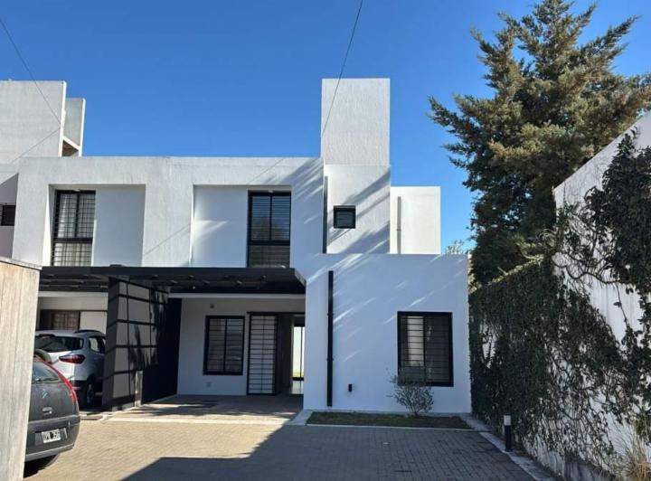 Departamento · 156m² · 6 Ambientes · 2 Cocheras