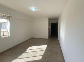 Departamento de 4 ambientes, Córdoba · Alquilo Dpto en Centro