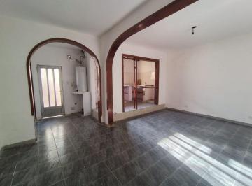 Casa · 88m² · 3 Ambientes · Alquiler PH con Patio 3 Ambientes Merlo