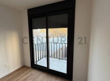 Departamento · 77m² · 2 Ambientes · 2 Cocheras · Apartamento Cordon 2 Dorm. 2 Garage con Balcon