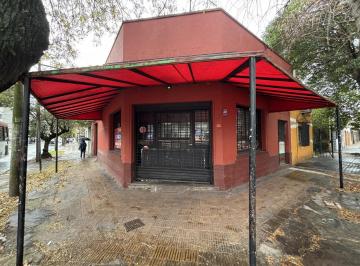 Local comercial · 70m² · Local en Esquina Apto Todo Rubro. Munro.