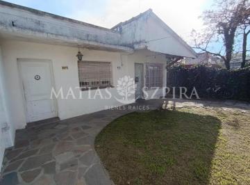 Casa · 70m² · 3 Ambientes · 2 Cocheras · Casa a Reciclar Ituzaingó Norte