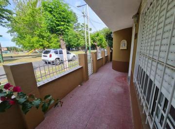 Casa · 100m² · 4 Ambientes · Casa a La Venta Oportunidad!