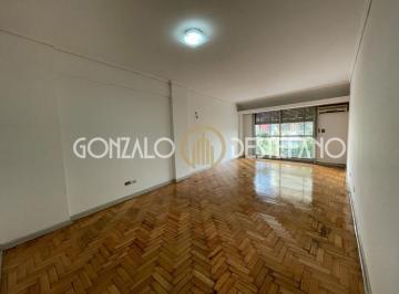 Departamento · 90m² · 4 Ambientes · 1 Cochera · Departamento Semipiso en Alquiler Ubicado en Caballito, Capital Federal, Buenos Aires