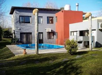 Hotel · 280m² · 8 Ambientes · 4 Cocheras · Complejo de Casas y Departamentos en Venta, Las Gaviotas