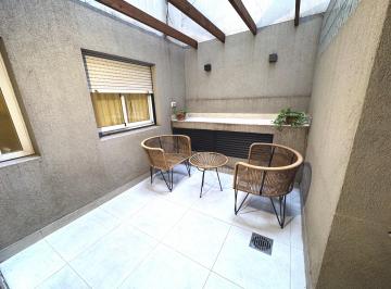 Departamento de 5 ambientes, Recoleta · Venta Impecable 3 Dorm. con Patio y Cochera - Recoleta