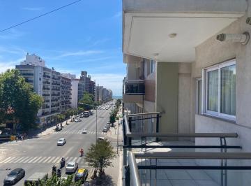 Departamento · 71m² · 3 Ambientes · 1 Cochera · Departamento de 3 Ambientes a La Venta, con Balcón a La Calle y Cochera Cubierta