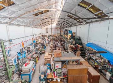 Local comercial · 660m² · Venta Deposito Industrial Local Malvin