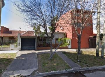 Casa de 5 ambientes, Lomas de Zamora · Casa de 5 Amb. con Depencia y Garage, Beltran 476, Lomas de Zamora