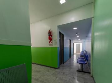 Terreno · 405m² · 10 Ambientes · Alquiler de Consultorios. Bernal O.
