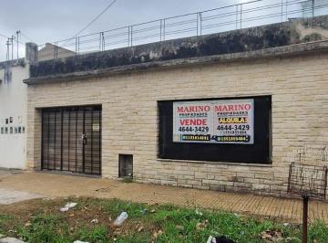 Casa de 4 ambientes, Tres de Febrero · Ciudadela. Manzoni Al 1000. Casa 4 Amb. a Refaccionar Sobre Lote 8.66 X 25