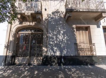 Casa · 129m² · 6 Ambientes · 2 Cocheras · Casa en Venta 2 Dorm. España y Hospitales