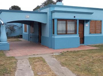 Casa · 80m² · 4 Ambientes · 1 Cochera · Alquiler Casa Tres Dorm. Solymar