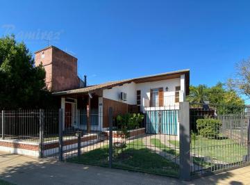 Casa · 311m² · 4 Ambientes · 1 Cochera · Casa 4 Ambientes en Venta - Francisco Alvarez, Moreno