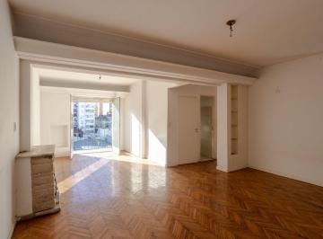 Departamento · 118m² · 4 Ambientes · Depto 4 Amb Al Frente Luminoso Tradicional