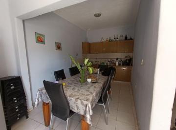 Casa · 112m² · 6 Ambientes · Venta de Casa en Residencial America Córdoba