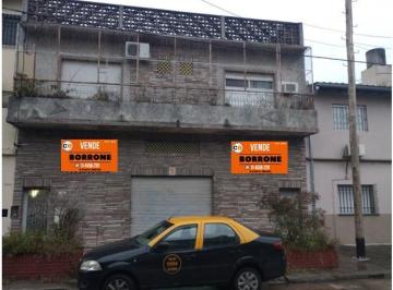 Bodega-Galpón de 3 ambientes, La Matanza · Galpón en Planta Baja con Departamento en Primer Piso.