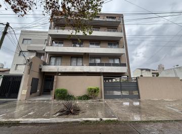 Departamento · 55m² · 2 Ambientes · 1 Cochera · Departamento 2 Ambientes a Estrenar, Toilette y Baño. Piscina - Munro