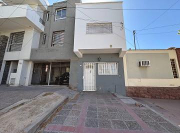 Departamento · 60m² · 3 Ambientes · Duplex en Alquiler en Godoy Cruz Adyacente Calle Beltrán