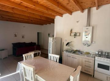 Casa · 70m² · 2 Ambientes · Casa de un Dormitorio en Alquiler por Dos Años