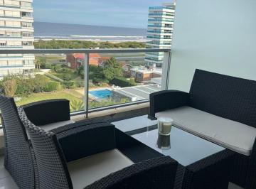 Departamento · 76m² · 3 Ambientes · 1 Cochera · Departamento en Playa Brava