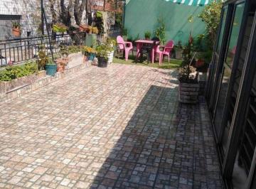 FRC-FRC-7424_2 · Zañartu 1300 Casa 4amb Patio y Tza U$189.000