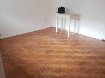 Departamento de 2 ambientes, Almagro · 2 Ambientes Fte con Balcon a 1c de Av Rivadavia
