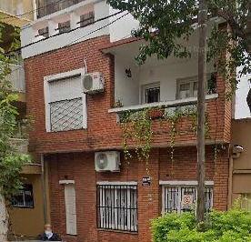 ARQ-ARQ-365_2 · Casa en Venta de 3 Dorm., Zona Centro!