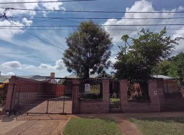 ARQ-ARQ-418_2 · Casa de 4 Doritorios en Venta, Apto Credito!