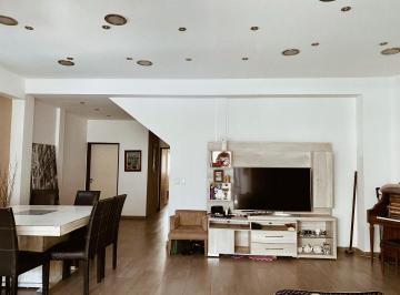 PH · 146m² · 4 Ambientes · 1 Cochera · PH | San Martin | 4 Amb | C/garage | S/exp | Parrilla
