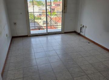 Departamento · 3 Ambientes · Venta Departamento 3 Ambientes Al Frente con Balcon