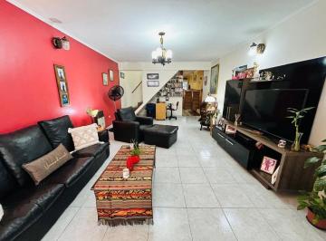 PH · 84m² · 5 Ambientes · PH Al Frente 5 Amb Independiente Venta Temperley