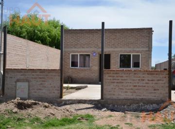 Casa · 91m² · 3 Ambientes · Casa en Barda del Medio, Rio Negro