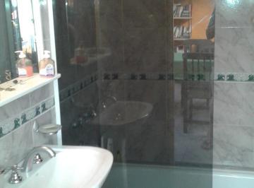 Casa · 250m² · 4 Ambientes · 2 Cocheras · Casa Venta 3 Dorm. 2 Baños - 485 m² Totales - Monte Chingolo