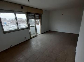 Departamento de 2 ambientes, Córdoba · Vendo - Dpto. Dos Dormitorio - Av General Paz 636 - Centro