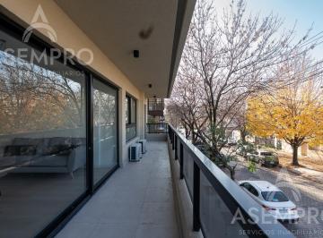 Departamento · 90m² · 4 Ambientes · 1 Cochera · Departamento 4 Ambientes con Patio y Parrilla!
