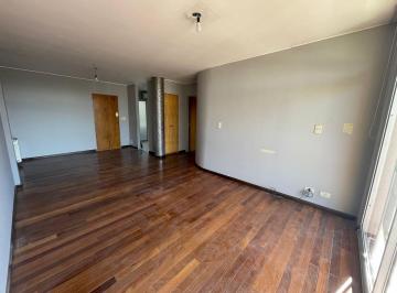 Departamento · 85m² · 4 Ambientes · 1 Cochera · Departamento en Alquiler con Cochera a m de Bv Oroño Rosario