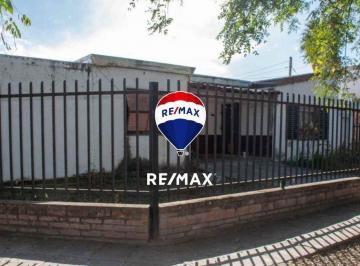 Casa · 80m² · 4 Ambientes · 1 Cochera · Casa 3 Dorm. Venta Ciudad del Milagro