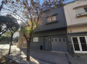 Foto · Alquiler - Juniors - Propiedad en Dos Plantas Uso Residencial o Comercial.