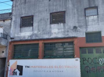 Depósito , La Matanza · Deposito de Dos Plantas en Villa Luzuriaga