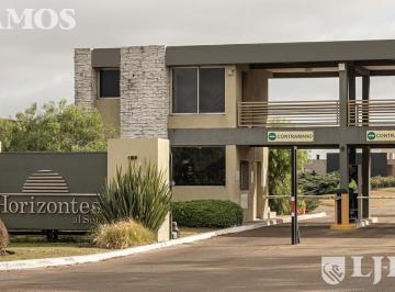 Casa · 146m² · 3 Dormitorios · 1 Cochera · Casa en Horizontes Al Sur - Canning - Pg