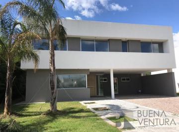 Casa · 365m² · 5 Dormitorios · Impecable Se Alquila / Se Vende - Fincas de Iraola II