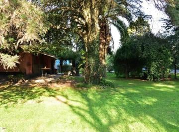 Casa · 180m² · 6 Ambientes · 2 Cocheras · Casa en Venta - 5 Dorm. 2 Baños - Pontevedra
