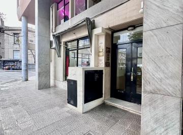 Oficina comercial · 48m² · 2 Ambientes · Oficina en Venta