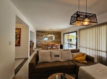 Casa · 200m² · 5 Ambientes · 1 Cochera · Casa Terrazas de La Estanzuela en Venta Apta Crédito