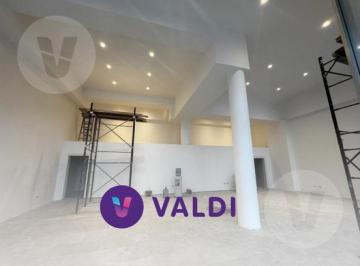 Local comercial · 152m² · Local en Alquiler - Canning, Edificio Gregorio Diaz